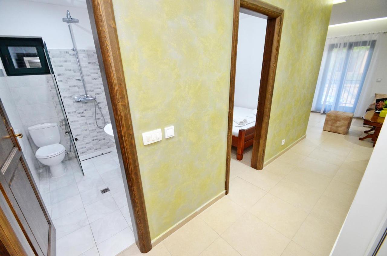 Apartments Lux S 티바트 외부 사진