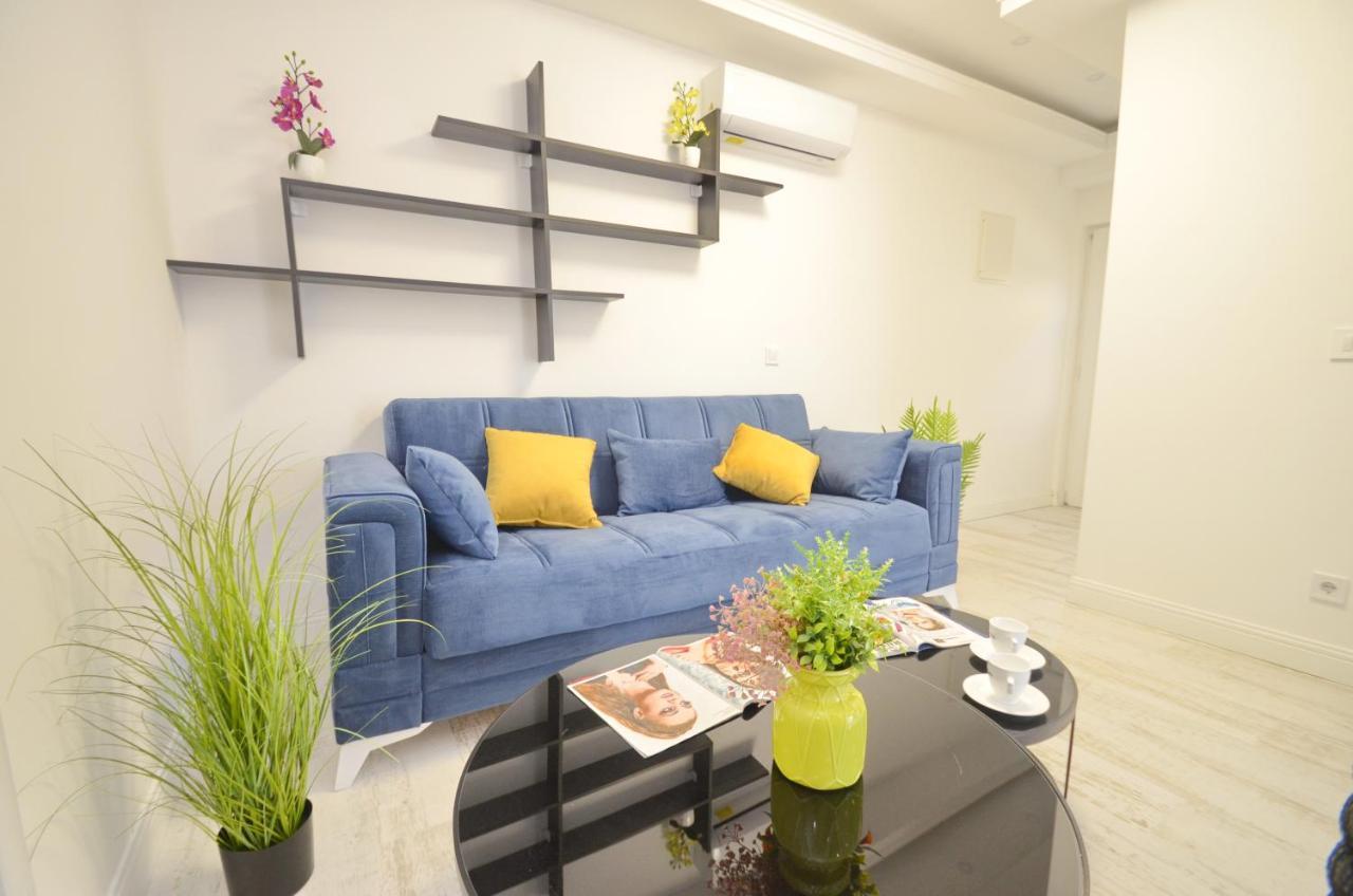 Apartments Lux S 티바트 외부 사진